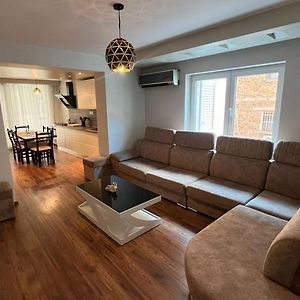 Appartement met Twee Kamers